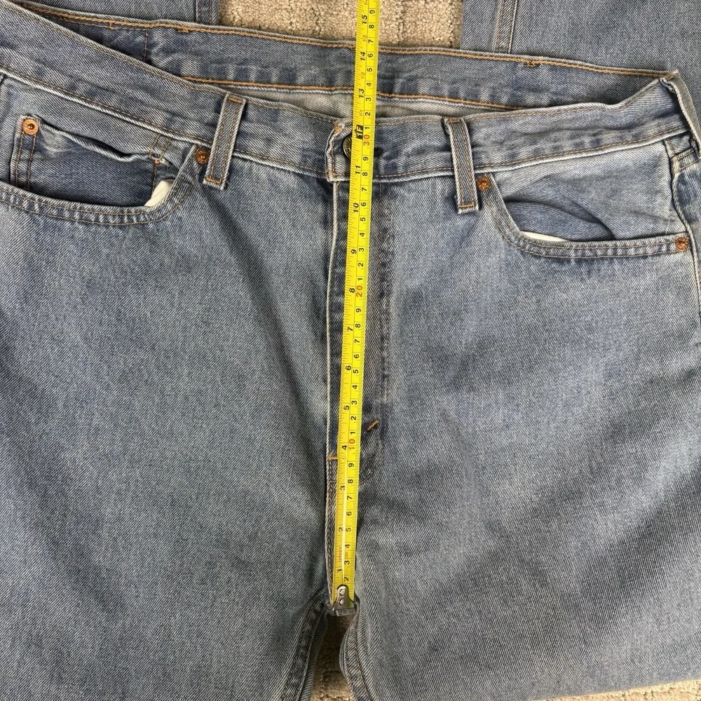 Levi's 505 Men's 38x32 Light Wash Straight Leg Denim Jeans Blue Casual Workwear